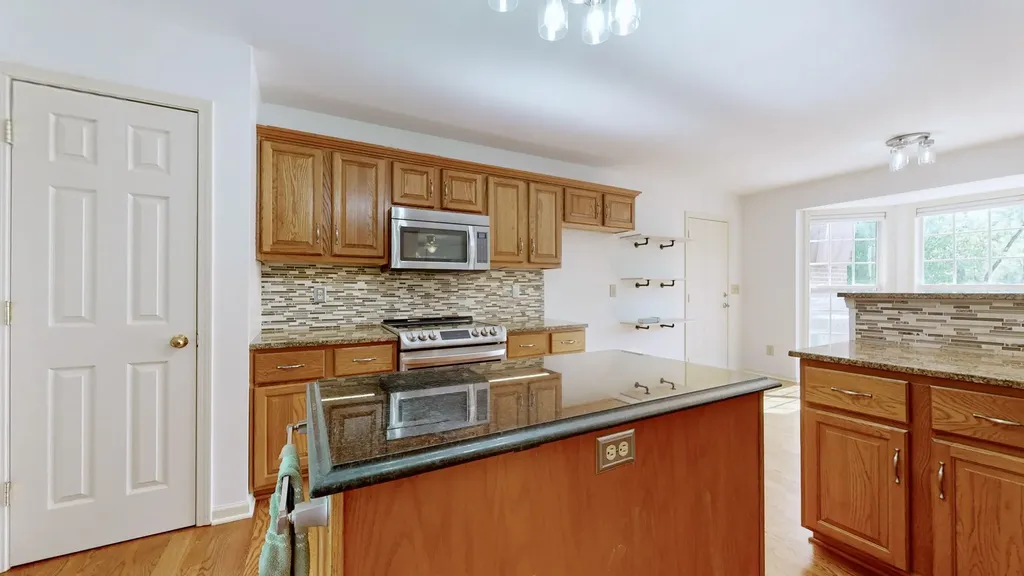 1109 Stonehenge Court Columbia TN 38401