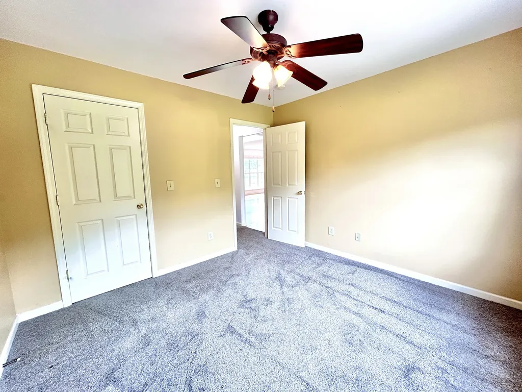 1109 Stonehenge Court Columbia TN 38401