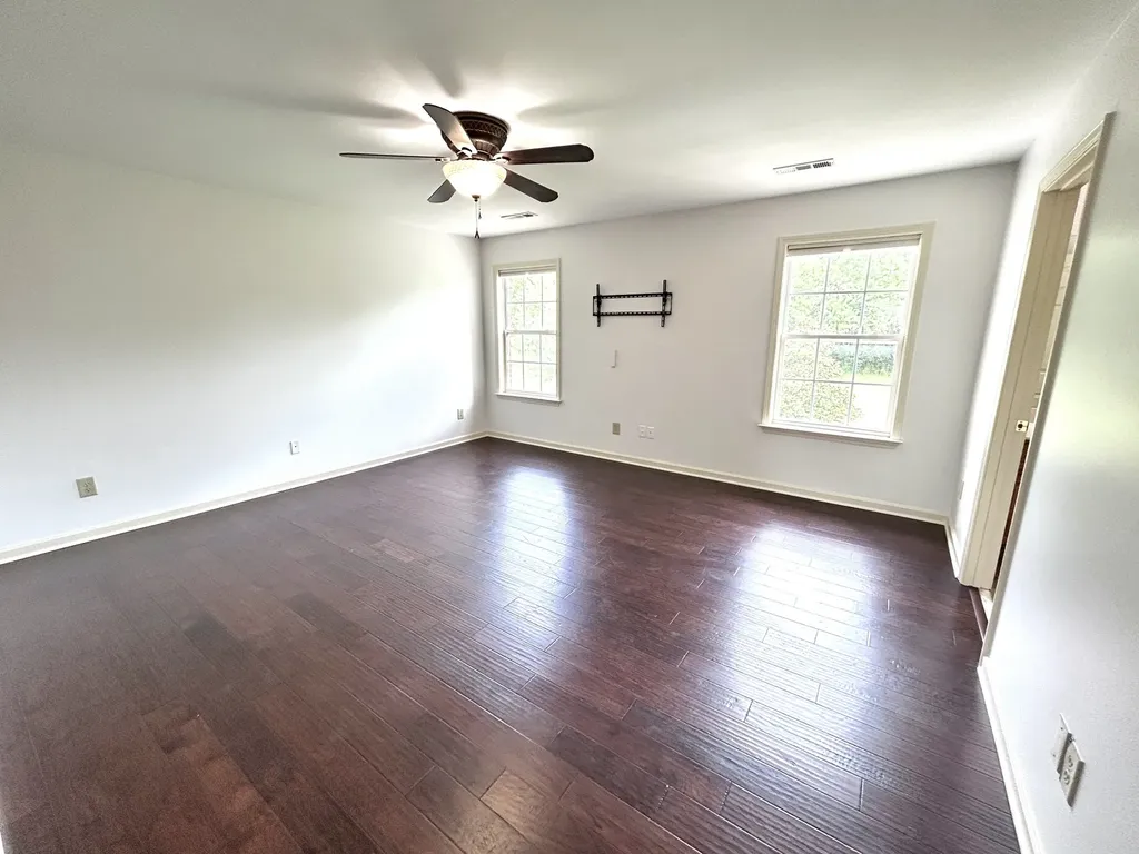 1109 Stonehenge Court Columbia TN 38401
