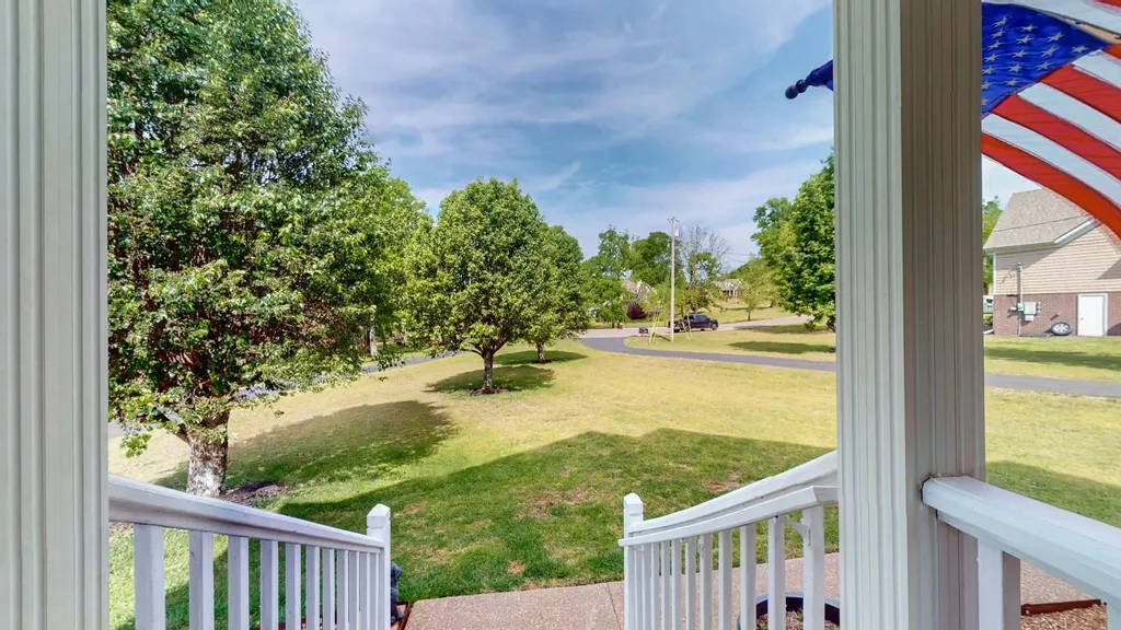1109 Stonehenge Court Columbia TN 38401
