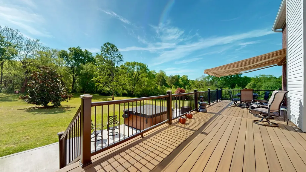 1109 Stonehenge Court Columbia TN 38401