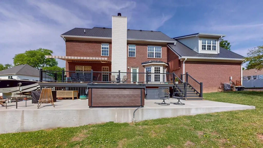 1109 Stonehenge Court Columbia TN 38401