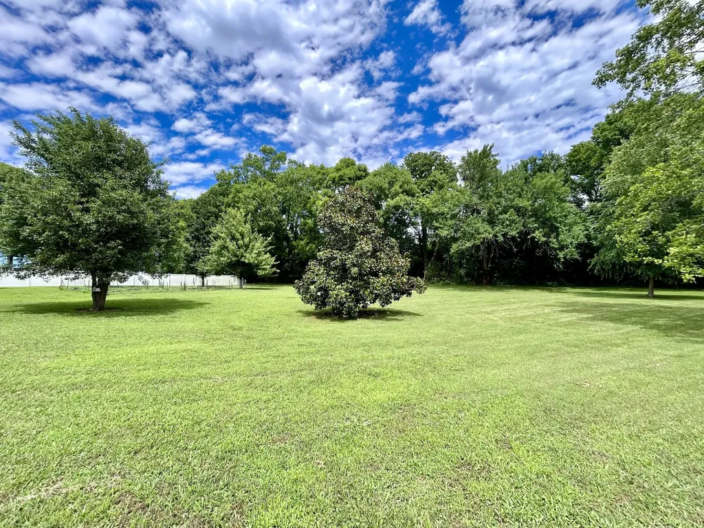1109 Stonehenge Court Columbia TN 38401