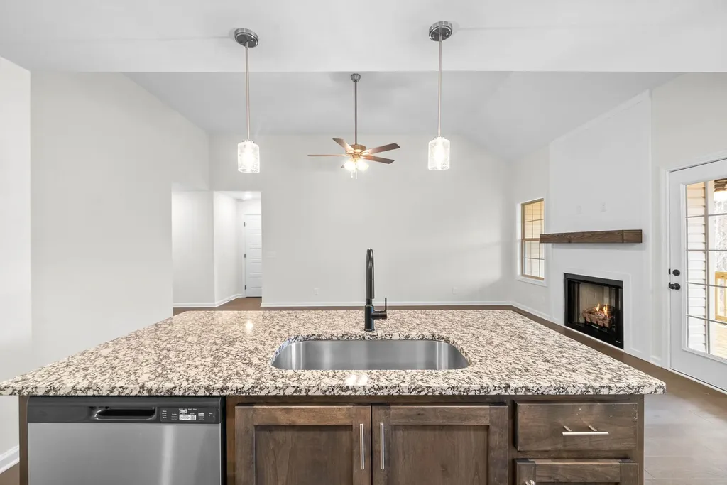 318 Tisha Court Clarksville TN 37042