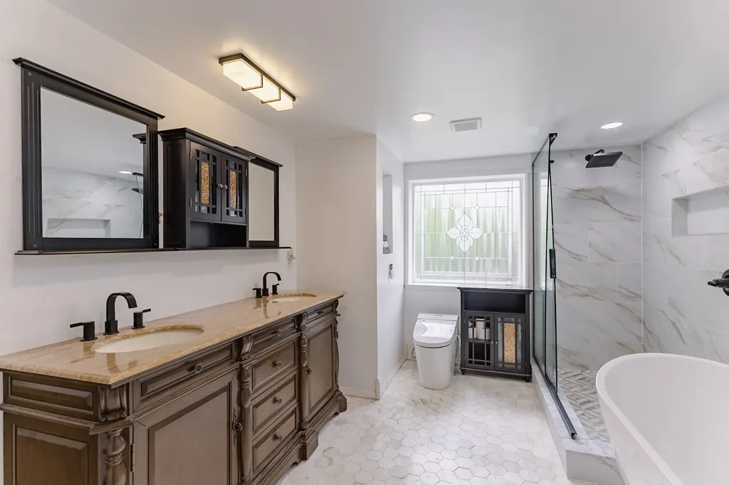 537 Indian Lake Road Hendersonville TN 37075