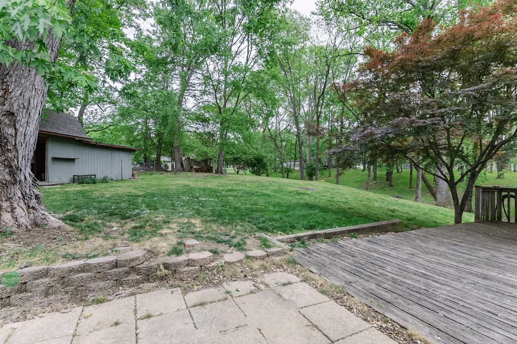 537 Indian Lake Road Hendersonville TN 37075