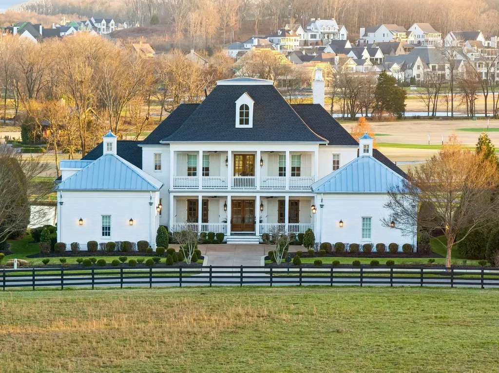 5053 Native Pony Trail College Grove TN 37046