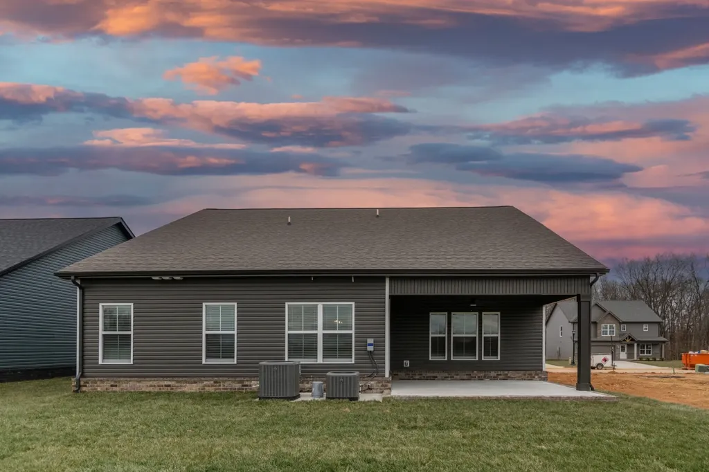 120 Miller Farm Clarksville TN 37043