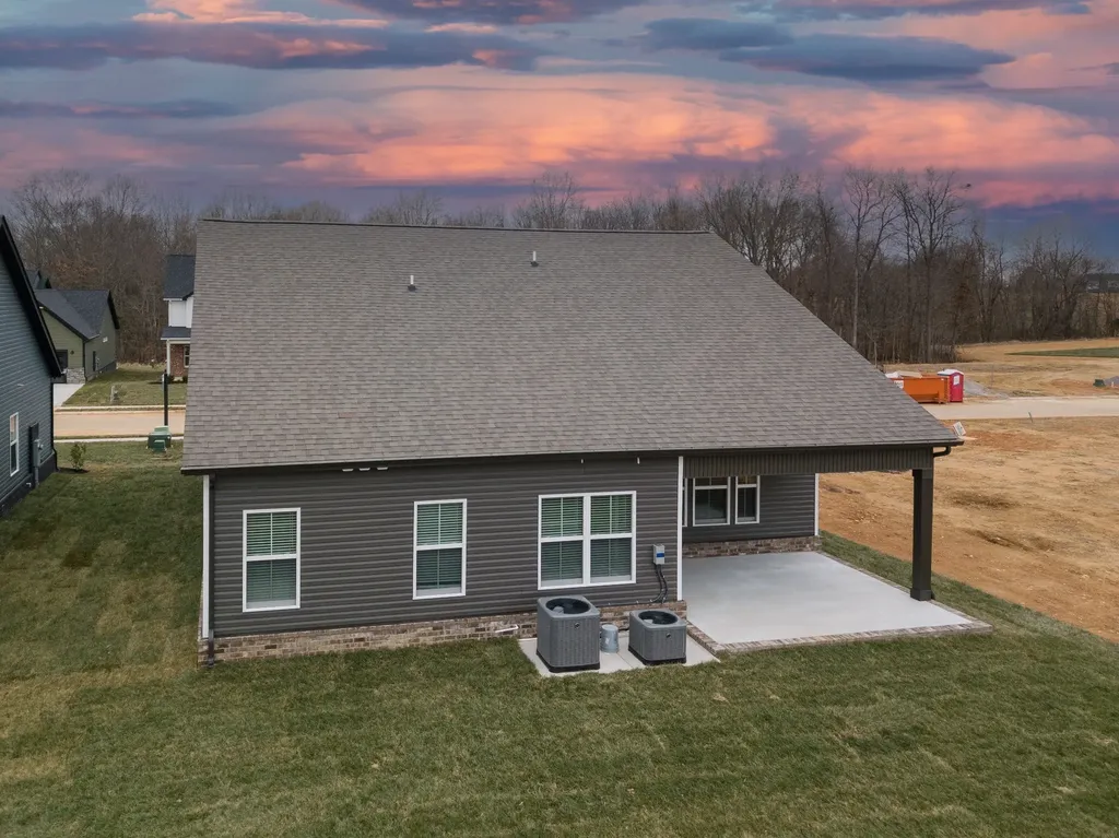 120 Miller Farm Clarksville TN 37043