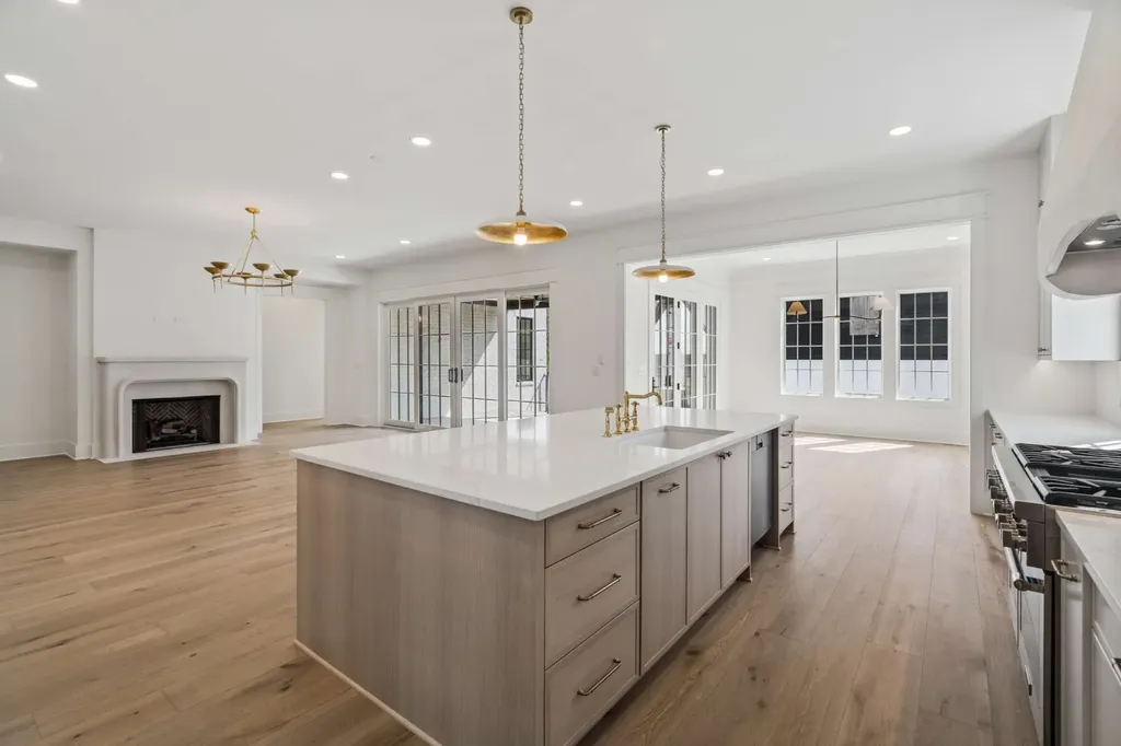 5448A Franklin Pike Circle Brentwood TN 37027