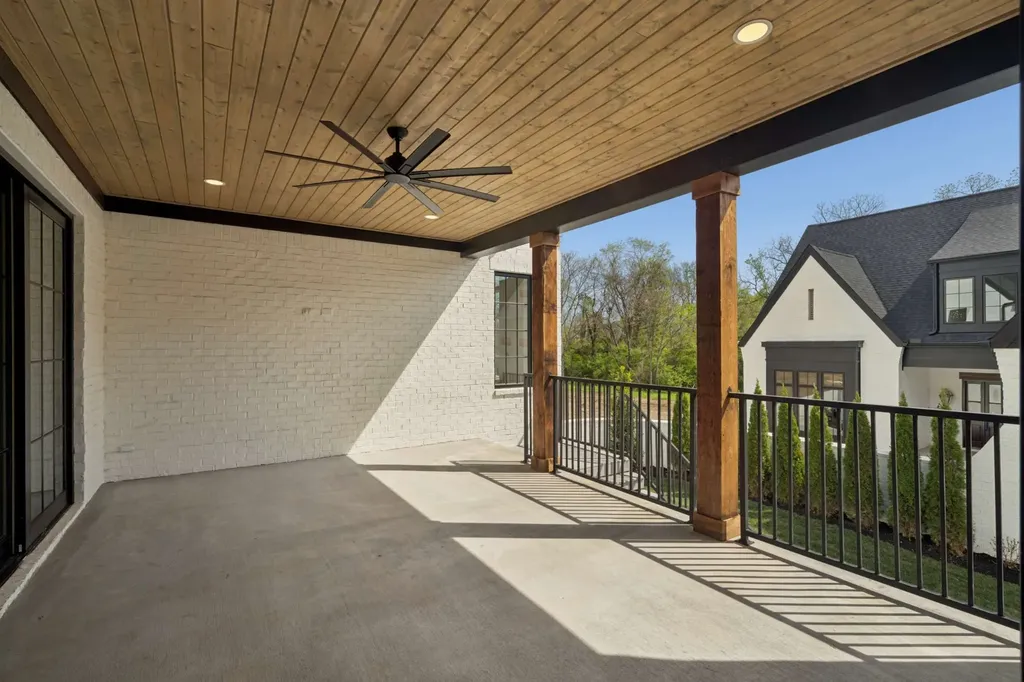 5448A Franklin Pike Circle Brentwood TN 37027