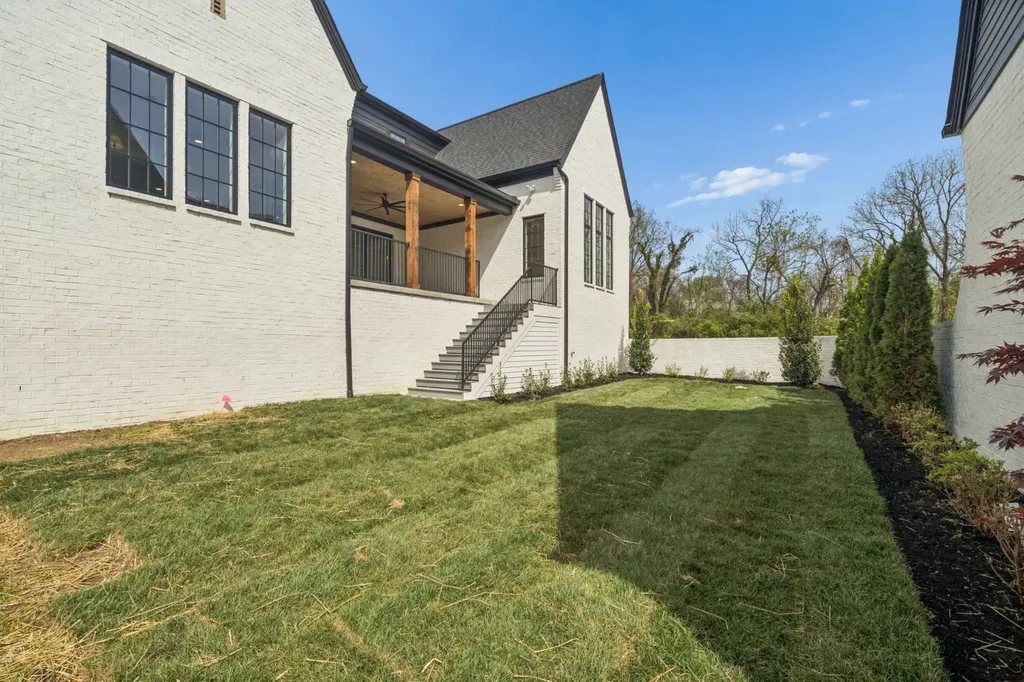 5448A Franklin Pike Circle Brentwood TN 37027