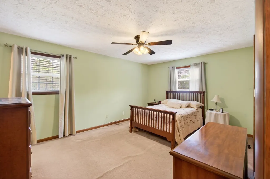 1300 Perimeter Drive Jamestown TN 38556