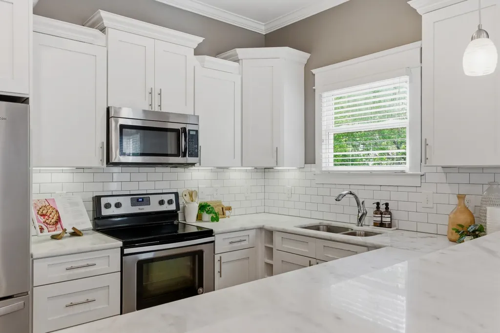 910 Cahal Avenue Nashville TN 37206
