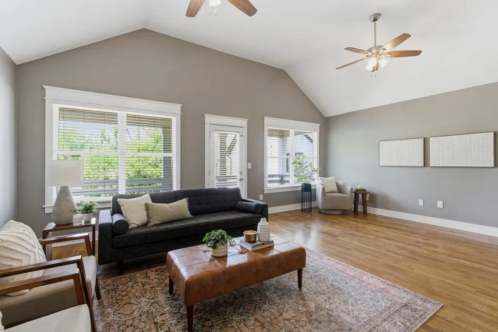910 Cahal Avenue Nashville TN 37206