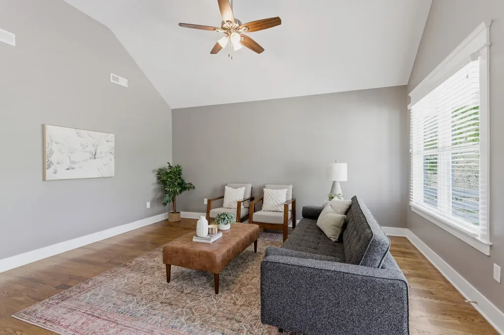 910 Cahal Avenue Nashville TN 37206