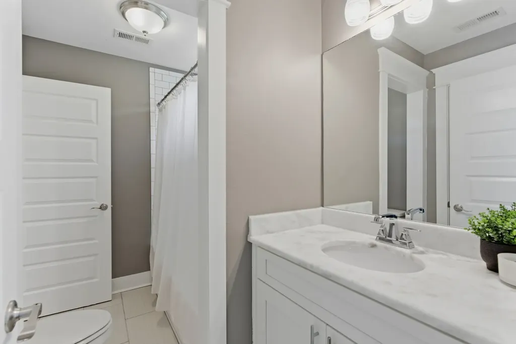 910 Cahal Avenue Nashville TN 37206