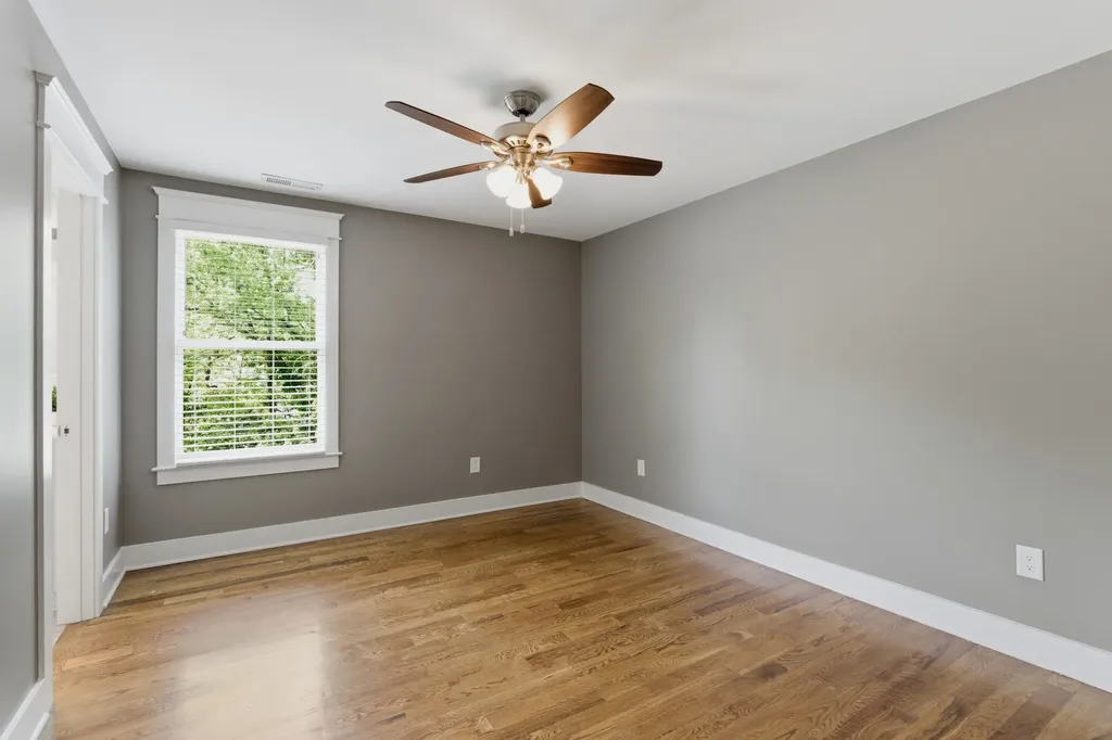 910 Cahal Avenue Nashville TN 37206