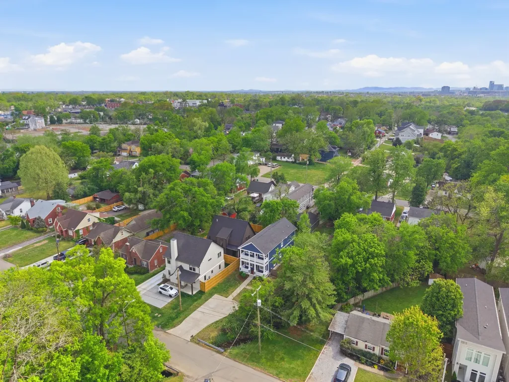 910 Cahal Avenue Nashville TN 37206