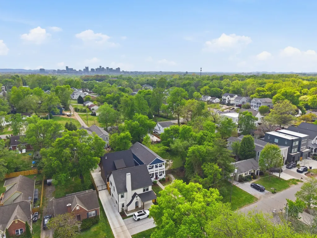 910 Cahal Avenue Nashville TN 37206