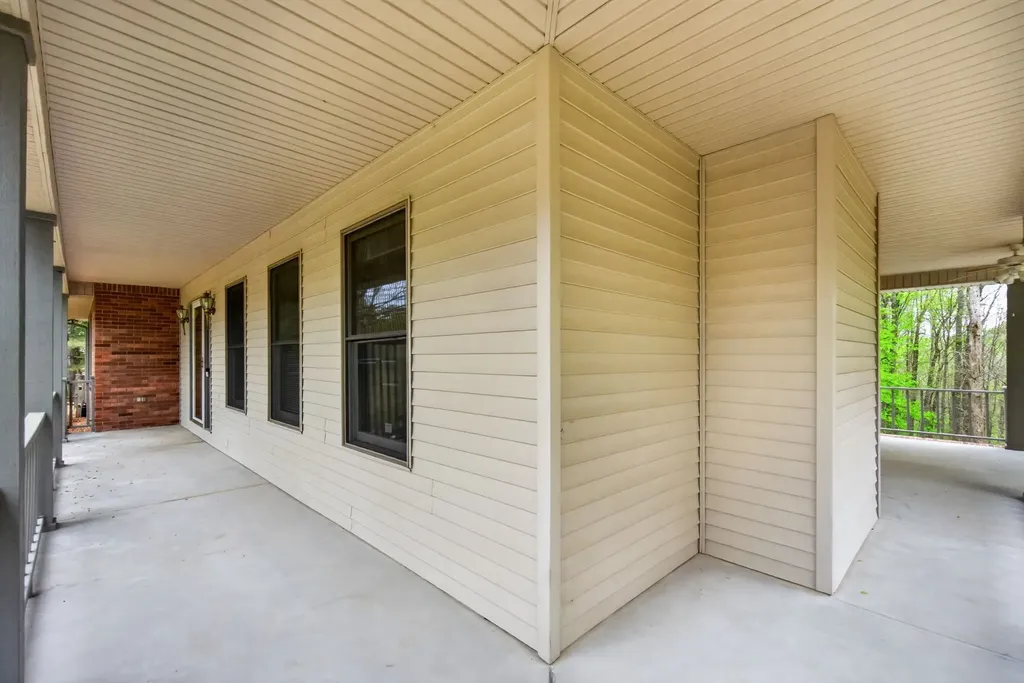 1782 Heathrow Drive Cookeville TN 38506