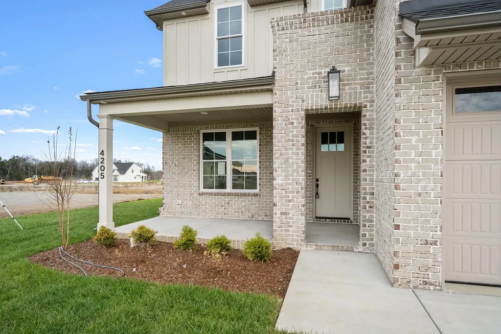 4205 Mccown Way Murfreesboro TN 37127