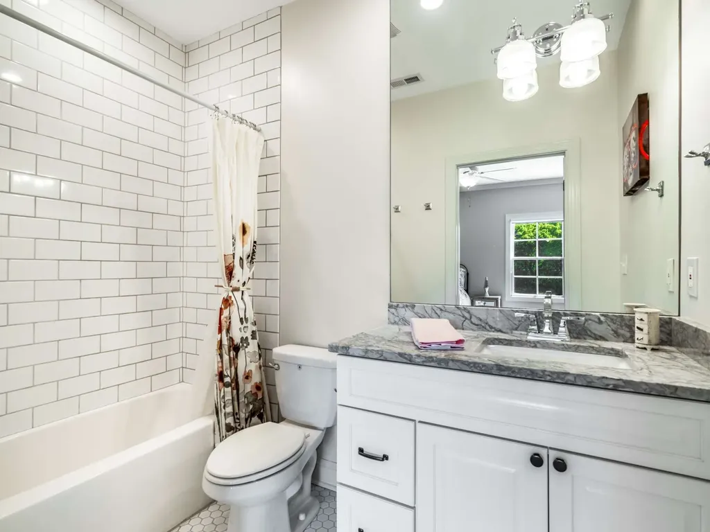 4613 General Lowrey Drive Nashville TN 37215
