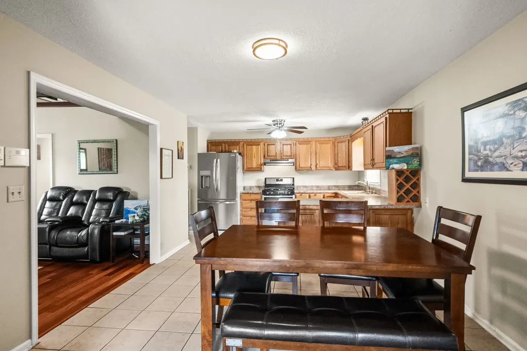 674 Lakeside Drive Springfield TN 37172