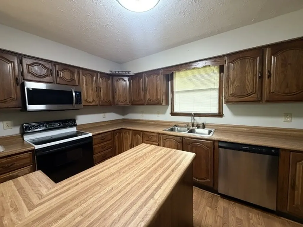 7643 Harper Road Joelton TN 37080