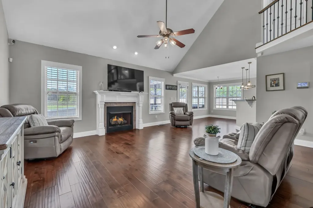 2212 Ellington Gait Drive Clarksville TN 37043