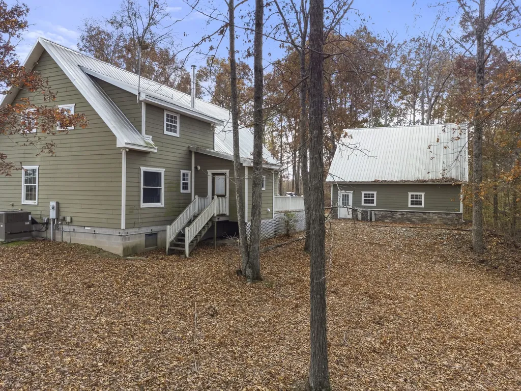 1148 Stoltz Road Centerville TN 37033