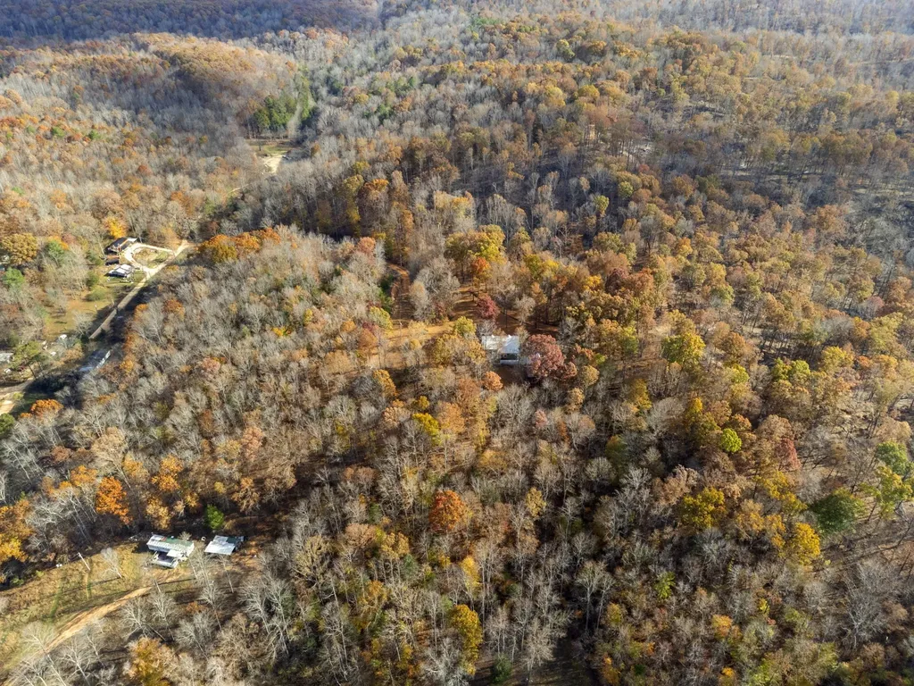 1148 Stoltz Road Centerville TN 37033