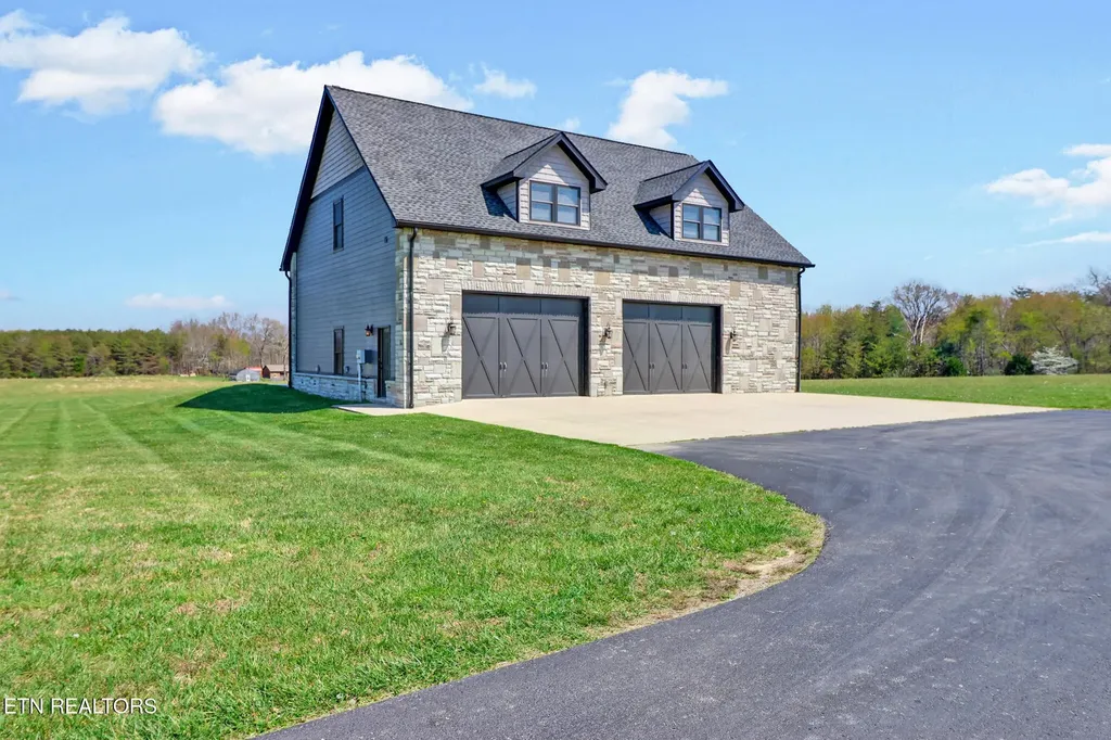 1345 Albert Frye Road Crossville TN 38571