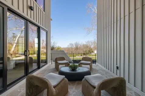 1049 Overton Lea Road Nashville TN 37220