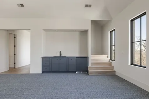 1049 Overton Lea Road Nashville TN 37220