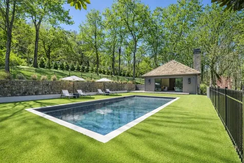 1049 Overton Lea Road Nashville TN 37220