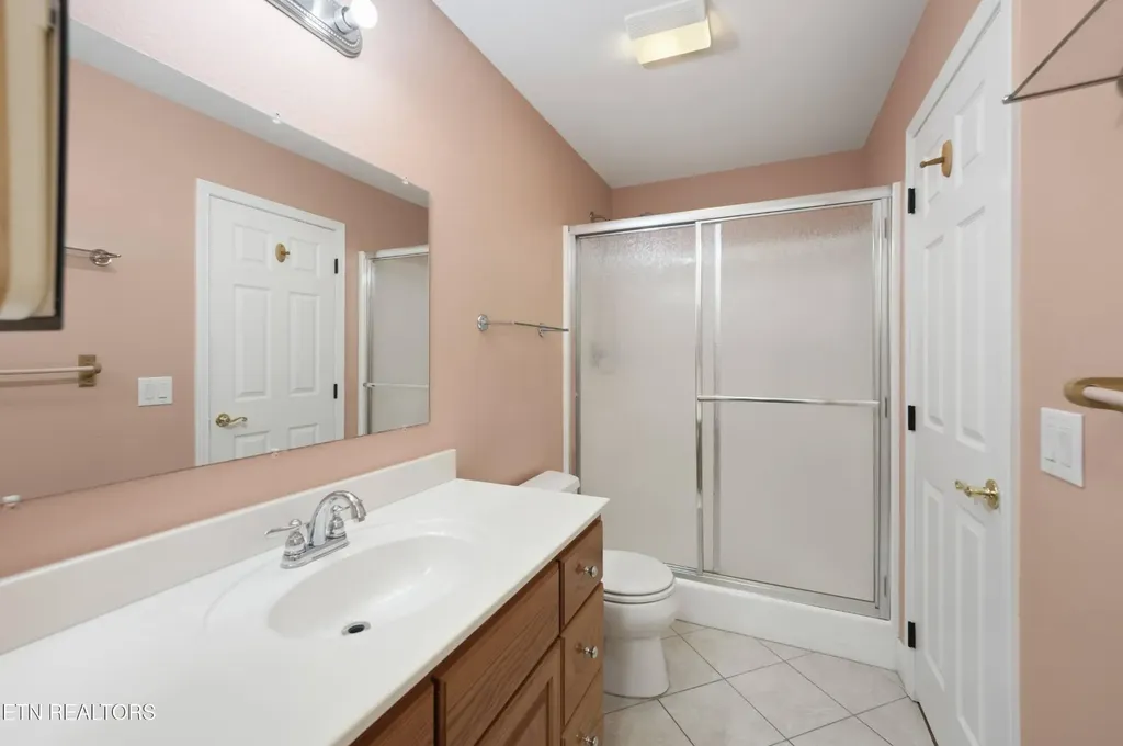 240 Carriage Drive Crossville TN 38555
