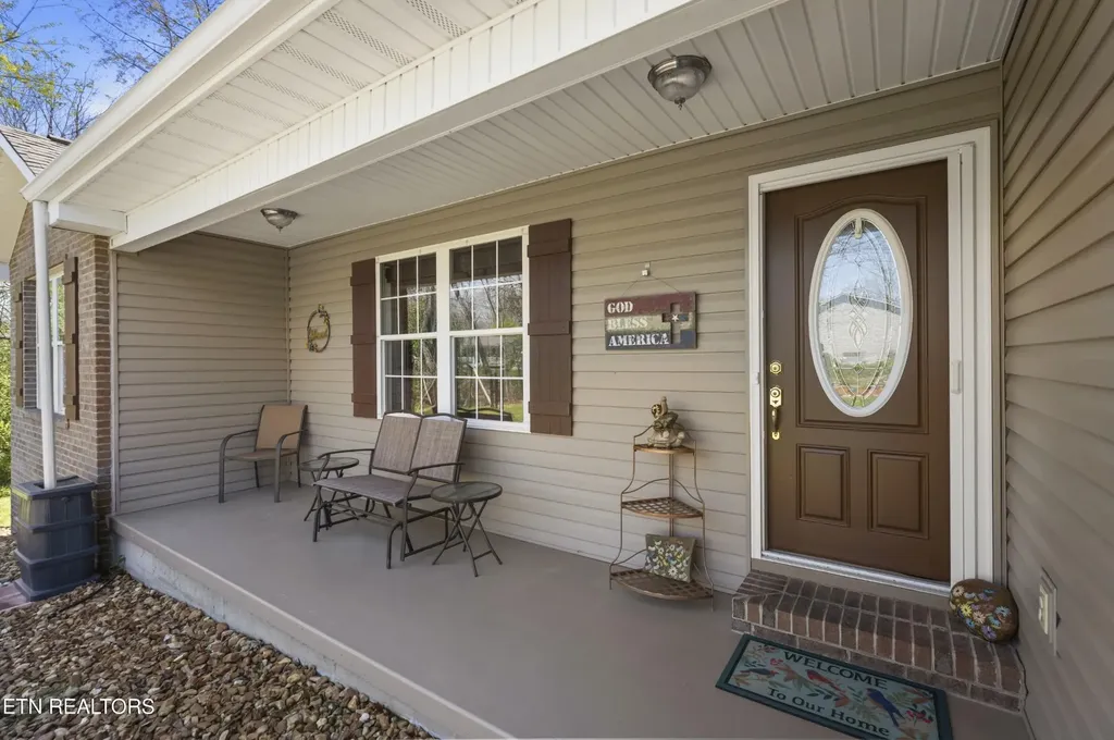 240 Carriage Drive Crossville TN 38555