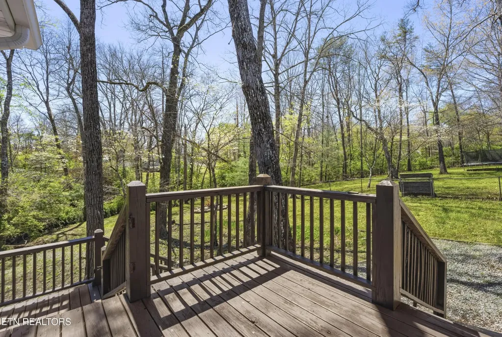 240 Carriage Drive Crossville TN 38555