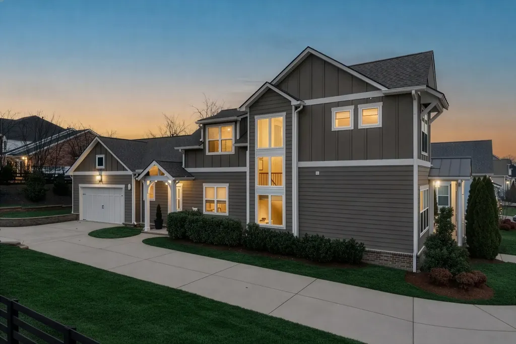 998 Spruce Ridge Lane Spring Hill TN 37174