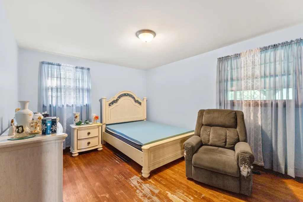 7680 Charlotte Pike Nashville TN 37209