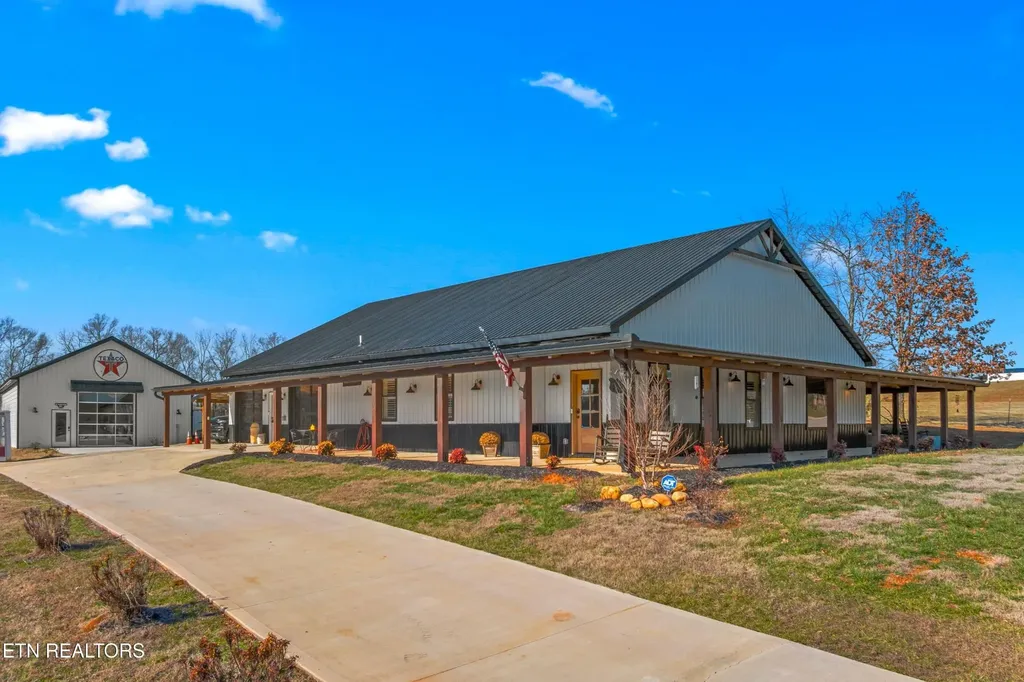 559 Morie Road Dandridge TN 37725