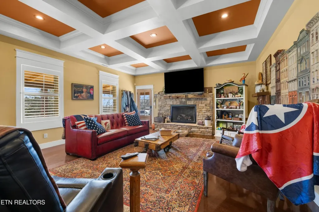 559 Morie Road Dandridge TN 37725