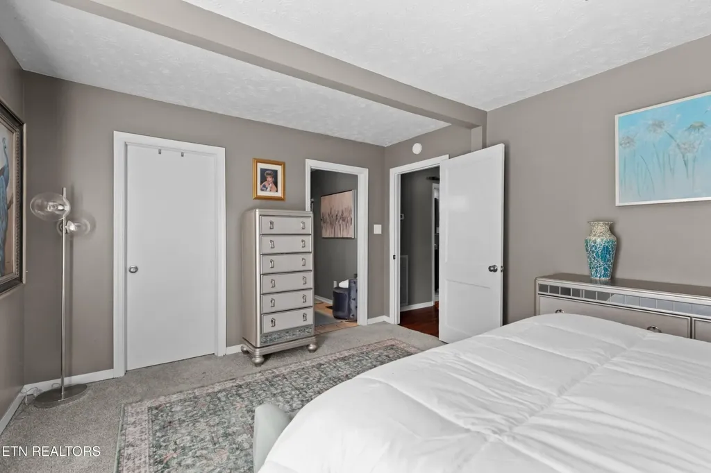 6220 Roscoe Lane Knoxville TN 37914