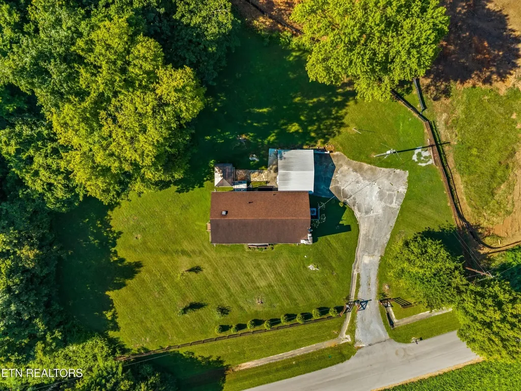 6220 Roscoe Lane Knoxville TN 37914