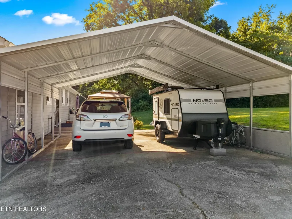 6220 Roscoe Lane Knoxville TN 37914
