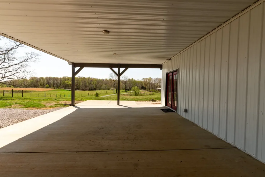202 Rocky Drive Dickson TN 37055