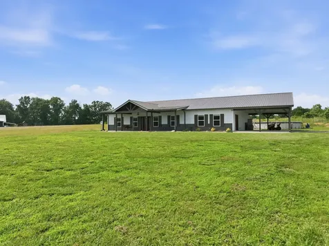 202 Rocky Drive Dickson TN 37055