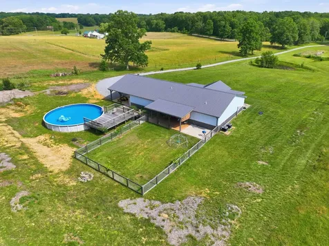 202 Rocky Drive Dickson TN 37055