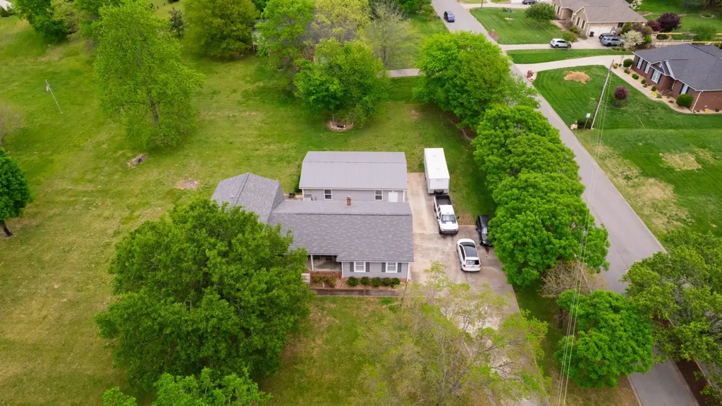 1091 Browns Lane Gallatin TN 37066